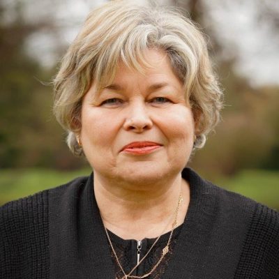 12 Corinne SKORIC Conseillère Municipale