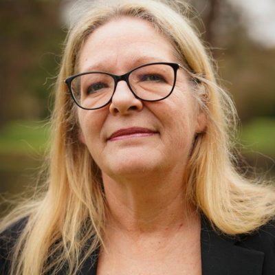 13 Cécile VANNIER Conseillère Municipale