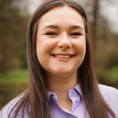 25 Carole CORRALL Conseillère Municipale