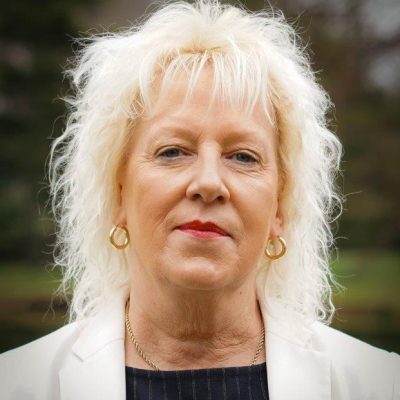 4 Laurence DURA 3ème Adjointe